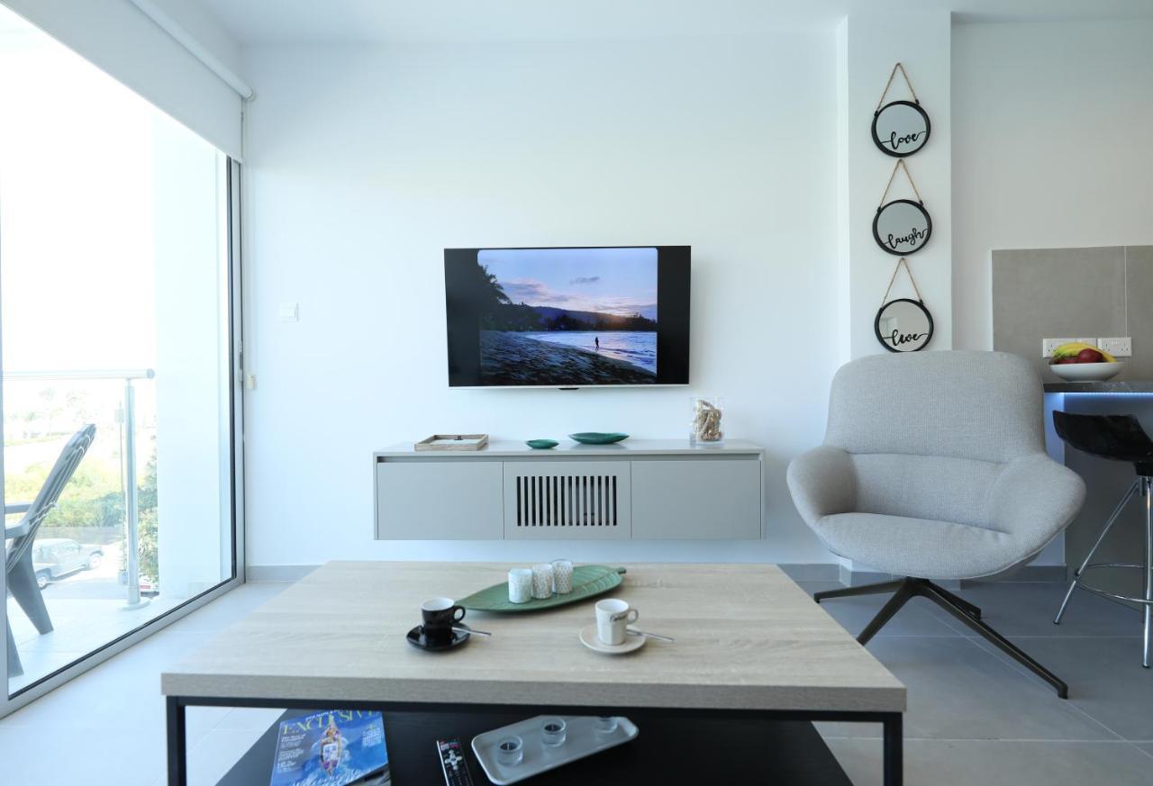 Lovely Cozy One Bedroom Suite With Pool Protaras Exterior photo